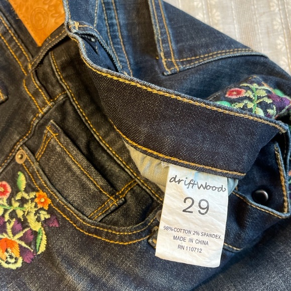 Driftwood Embroidered Jeans - Picture 12 of 14